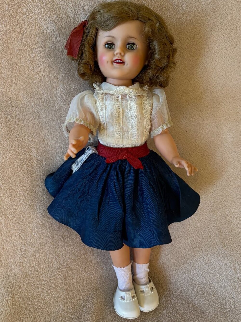 VINTAGE 1950's Collectible SHIRLEY TEMPLE DOLL in Original Dress